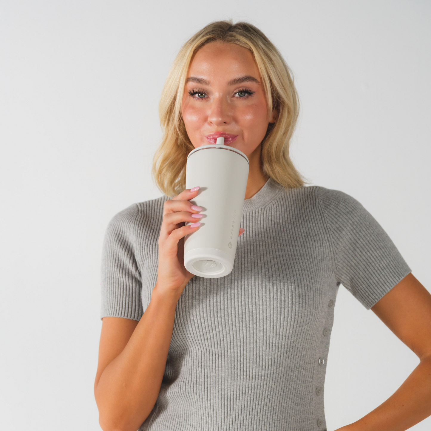linen-m8 EverydayTumbler20oz.-Linen-WPI-1_1.png